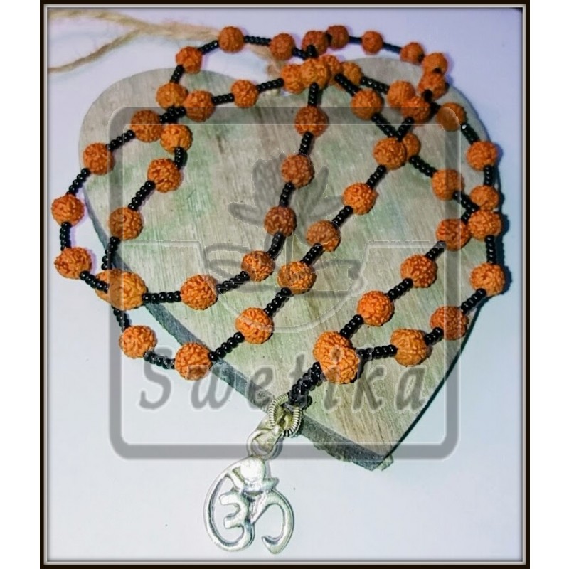 Rudraksha Mala met OHM pendant
